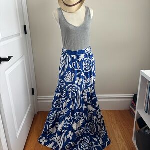 NWOT Boden Lorna Blue and White Floral  Tiered Maxi Skirt